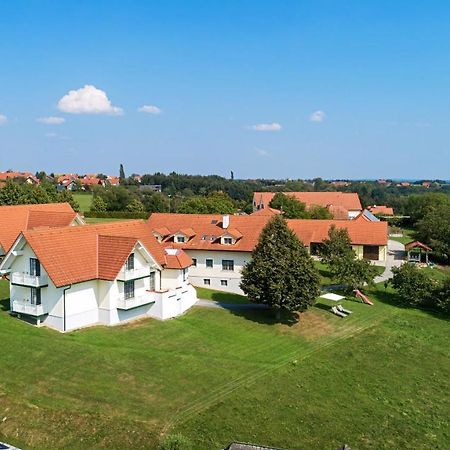 Sonntagsberg Hof Familie Fiedler Hotel Bad Waltersdorf Eksteriør billede